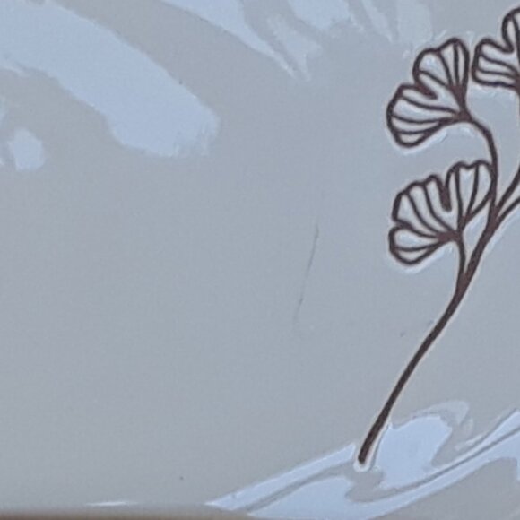 Set of 2 New Stoneware Ceramic Platters - Picture 10 of 10